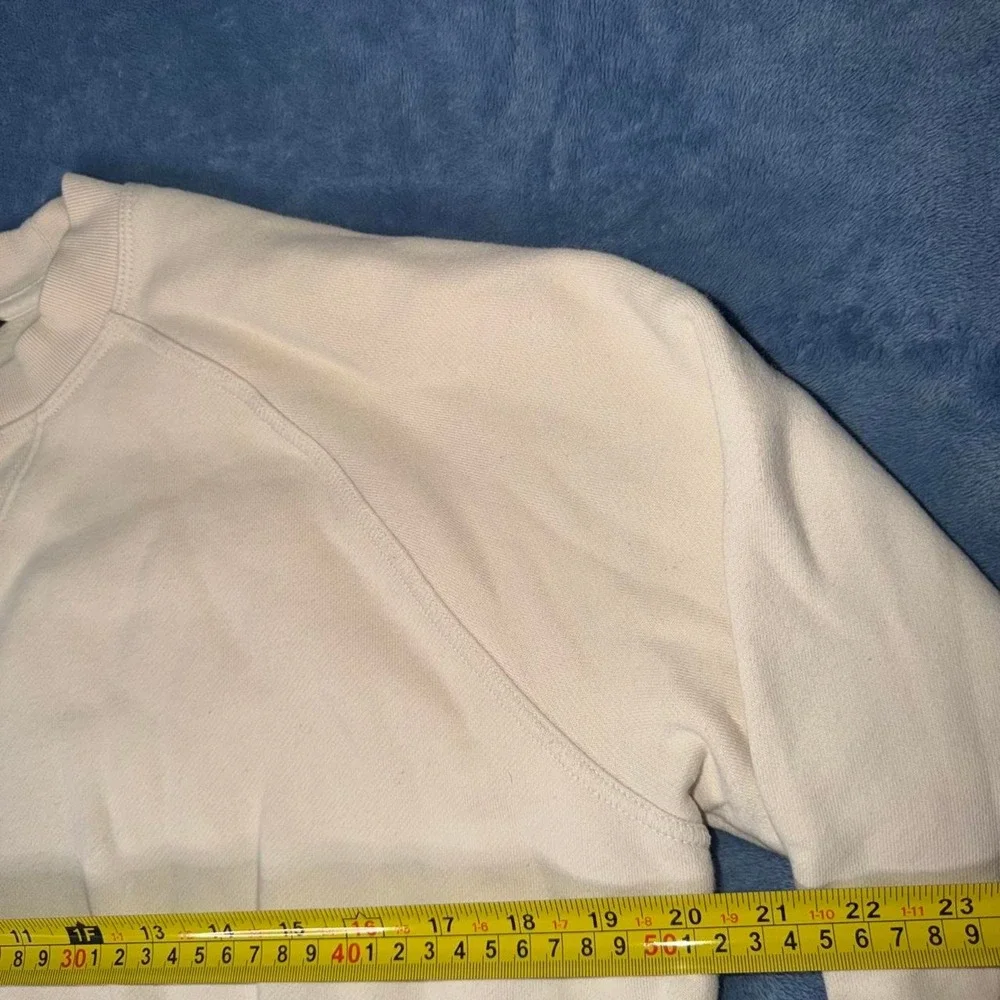Banana Republic cream crewneck sweatshirt